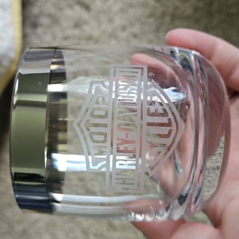 Harley-Davidson Whisky Glasses, Set Of 2 With Box - Picture 5 of 6